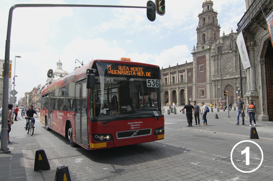 095 メキシコ・シティ・メトロバス（BRT） 