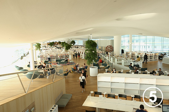 271 ヘルシンキ中央図書館（Oodi）